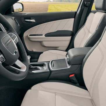2018 Dodge Charger Cabin