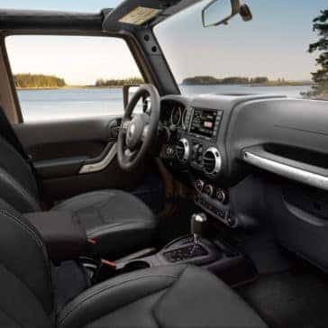 2018 Jeep Wrangler JK Cabin