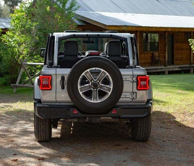 How Much Can a Jeep Wrangler Tow? | Allen Samuels CDJR Aransas Pass