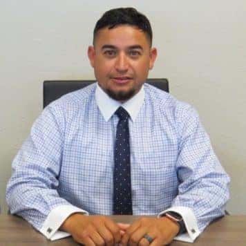 Ruben  Flores