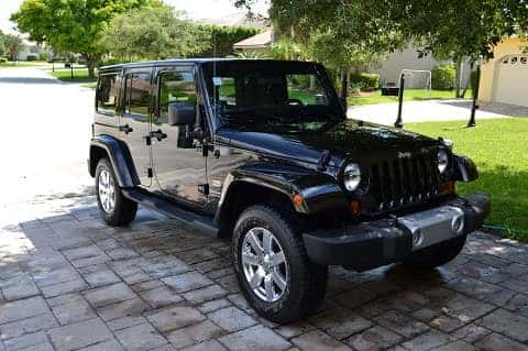 used jeep parked in a driveway in louisville ky