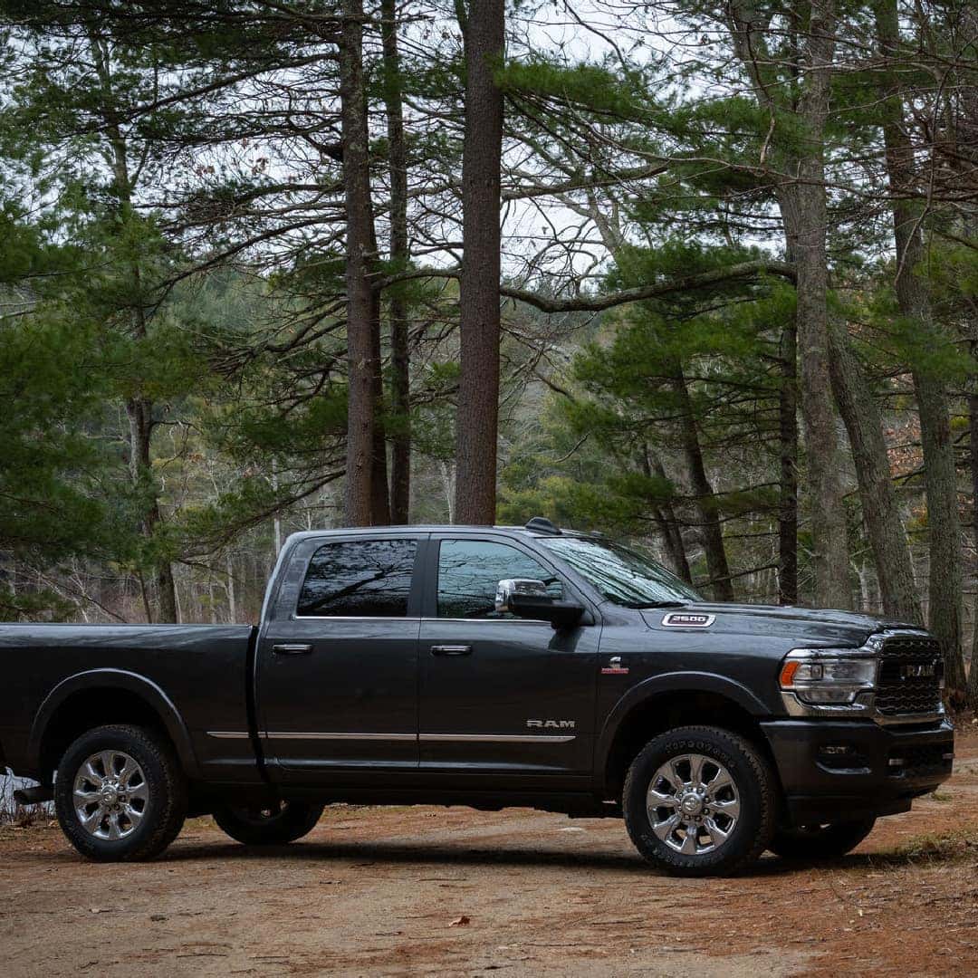 Ram 1500 store double cab