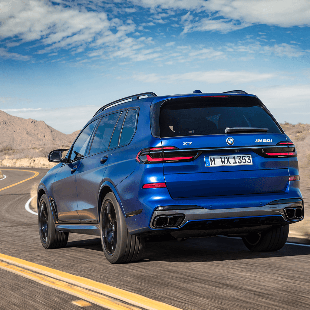 2023 BMW X7 Backend Shot