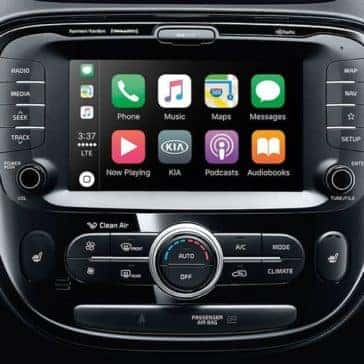 2019-Kia-Soul-interior-screen