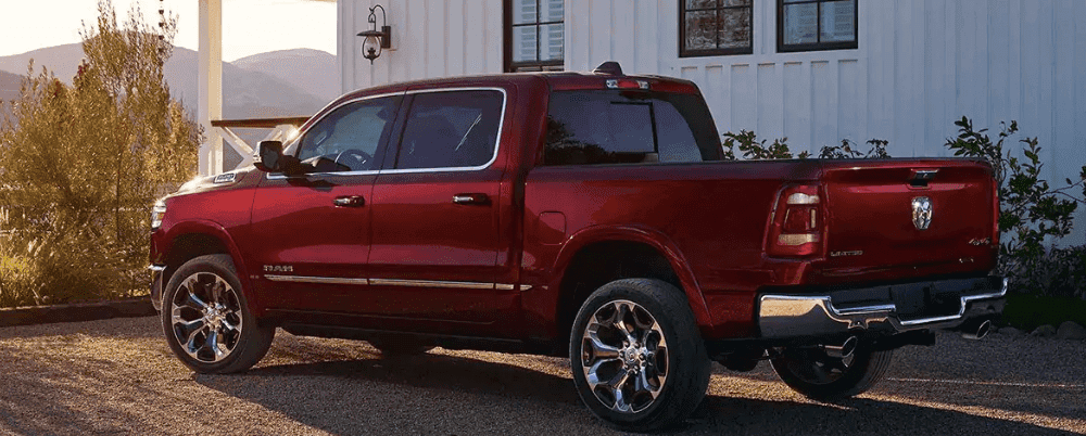 2021 ram laramie accessories