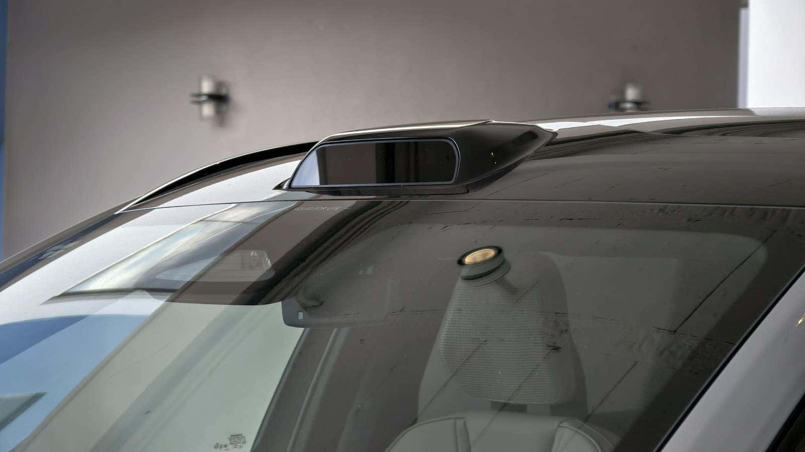 Historical roof-mounted Luminar lidar on a Volvo EX90 photographed in August 2025
