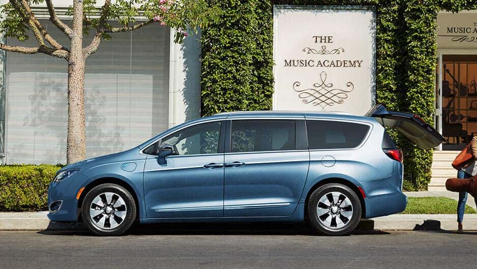 Exterior Features of the New Chrysler Pacifica at Garber in Orange-Park, FL