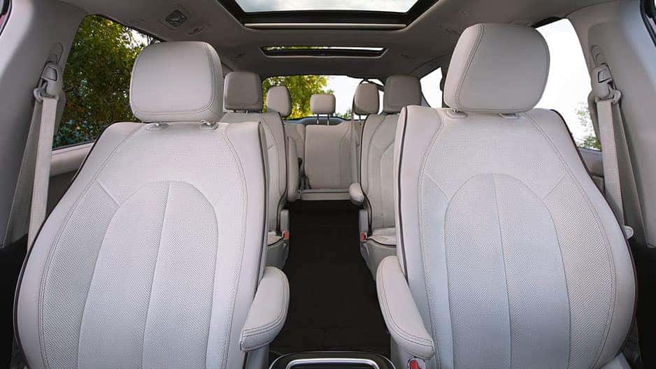 Interior Features of the New Chrysler Pacifica at Garber in Orange-Park, FL