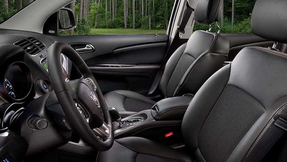 Interior Features of the New Dodge Journey at Garber in Orange-Park, FL