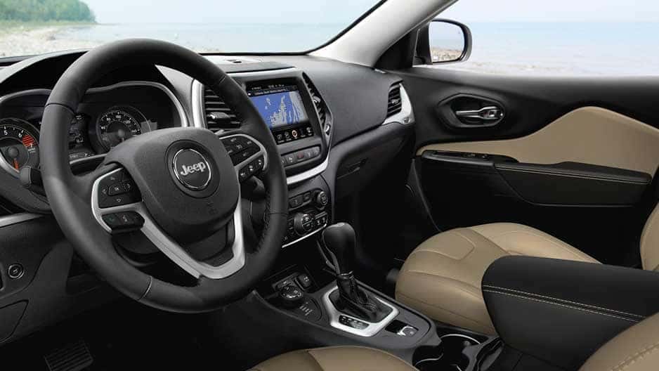 Interior Features of the New Jeep Cherokee at Garber in Orange-Park, FL