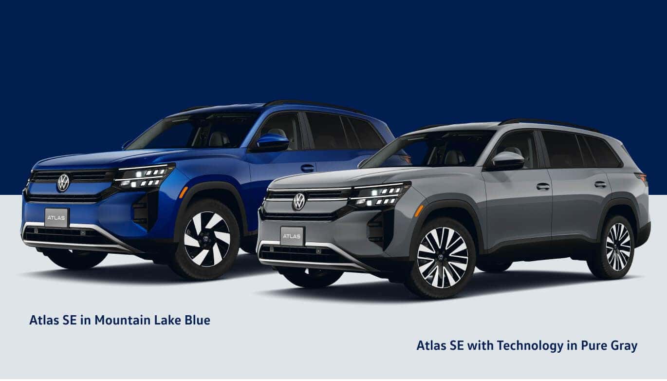 Mountain Lake Blue Metallic 2027 Volkswagen Atlas SE and Pure Gray 2027 Volkswagen Atlas SE with Technology parked side-by-side.