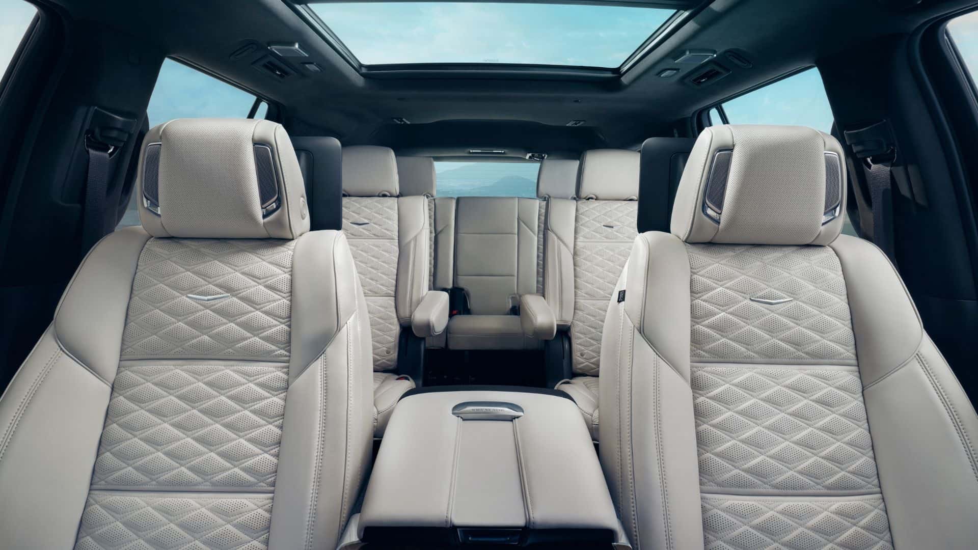 2025-cadillac-escalade-interior