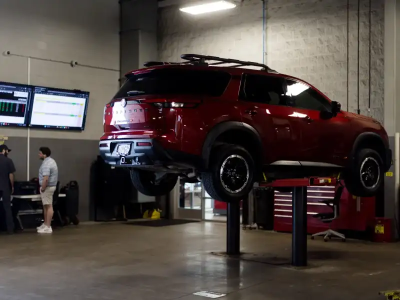 Joe Machens Nissan Service
