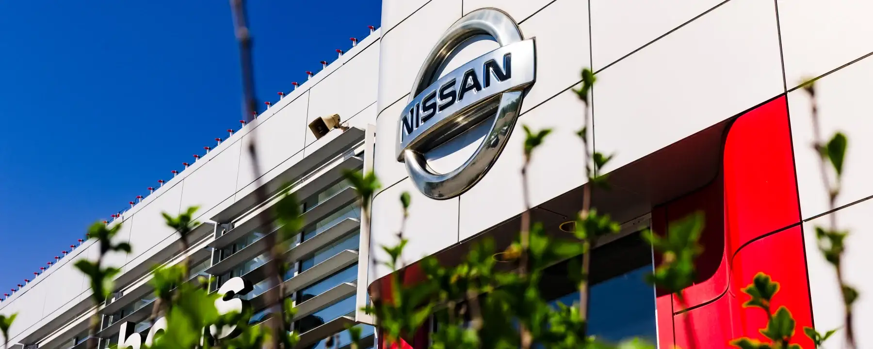 joe machens nissan sign