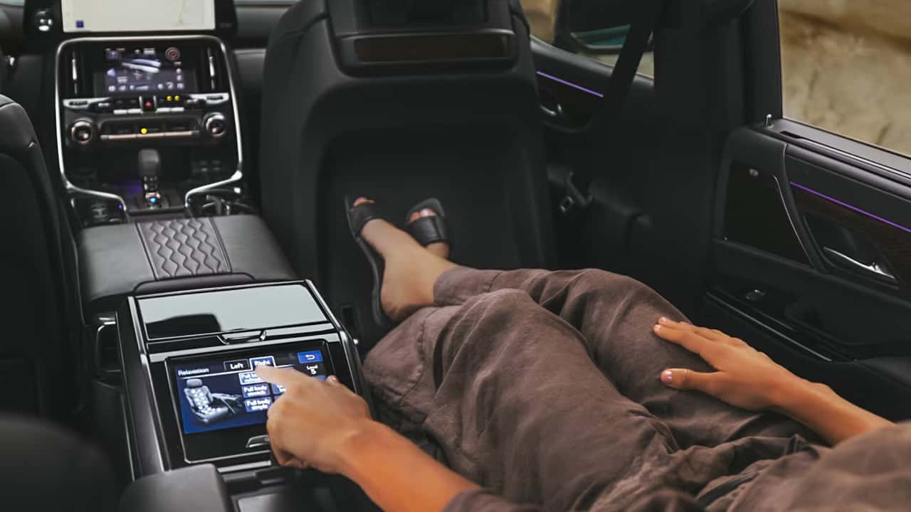 Features 2026 Lexus LX
