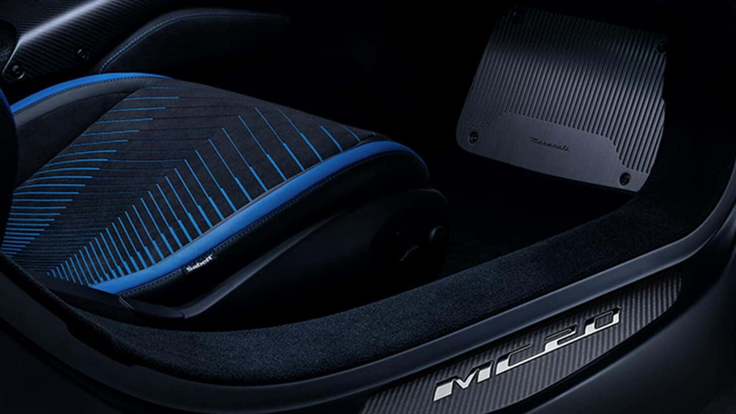 Maserati MC20 interior