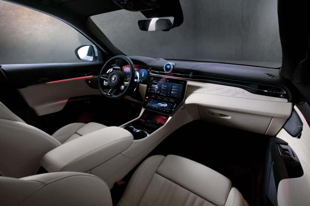 2023 Maserati Grecale Interior