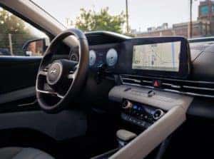 Hyundai Elantra Interior Technology