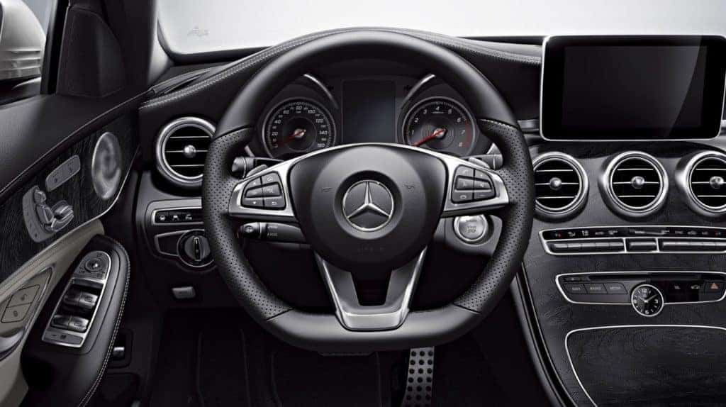 2016-mercedes-benz-c300-sedan