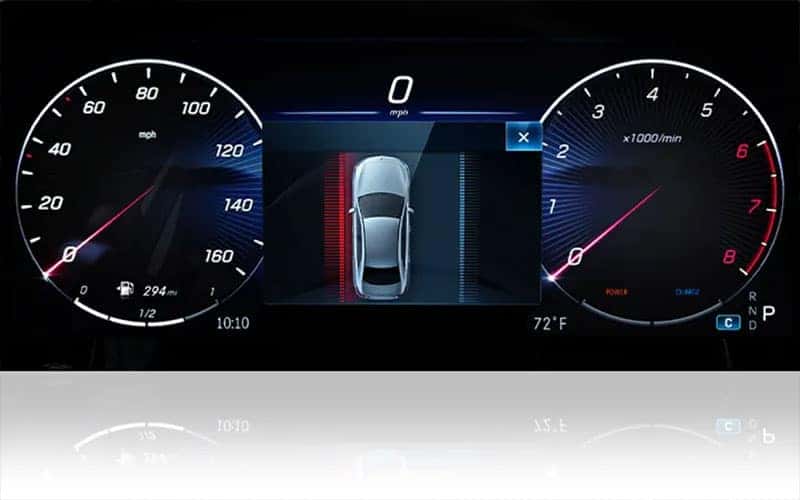 Mercedes-Benz GLA Safety