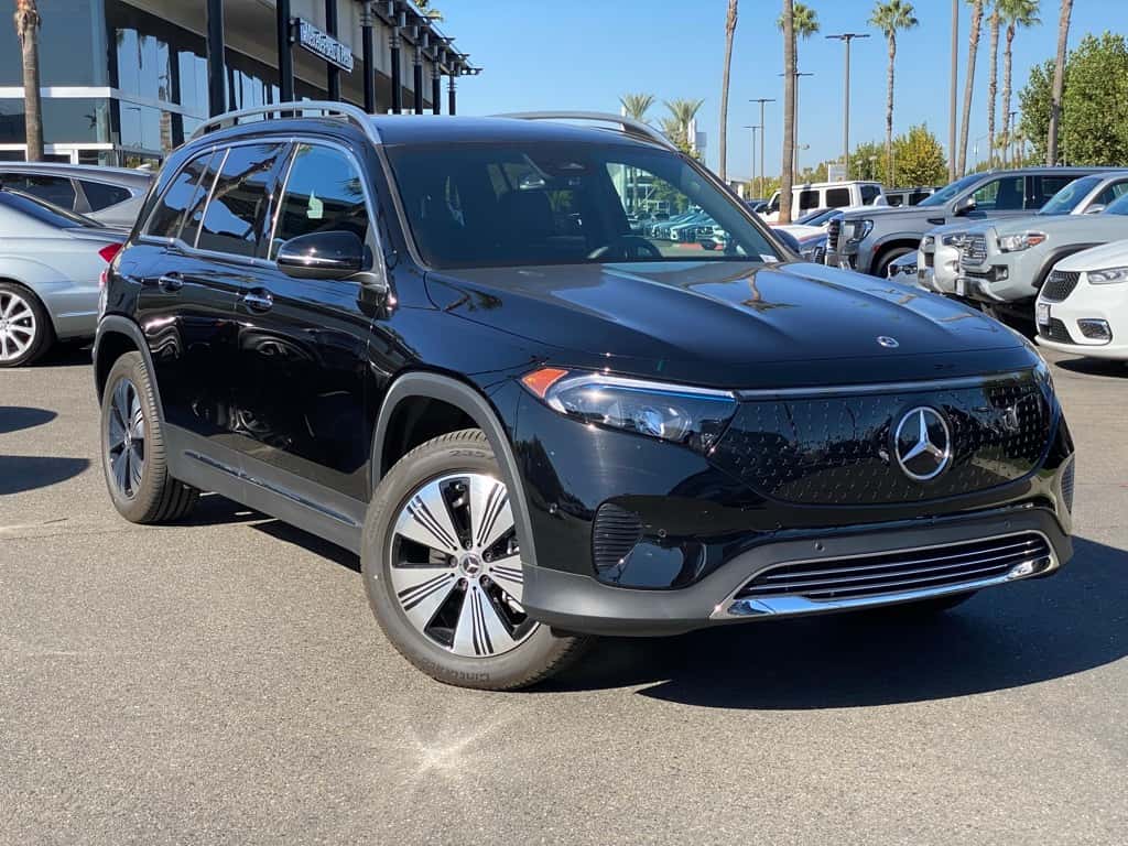 Certified Pre-Owned 2024 Mercedes-Benz EQB 300 SUV