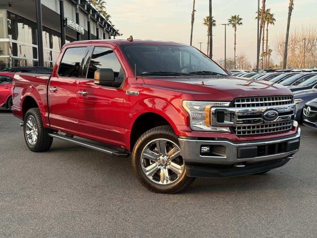 Pre-Owned 2019 Ford F-150 XLT Truck