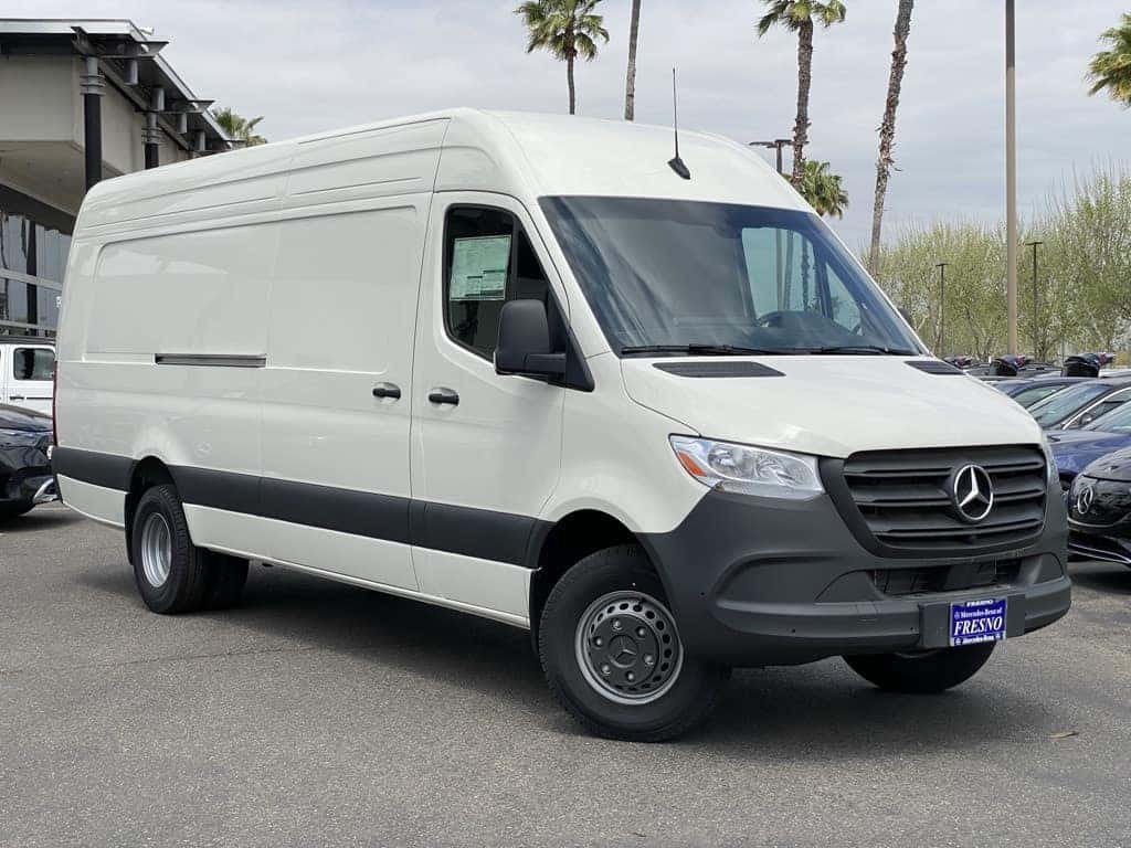New 2024 Mercedes-Benz Sprinter 3500 Cargo 170 WB RWD 3D Extended Van