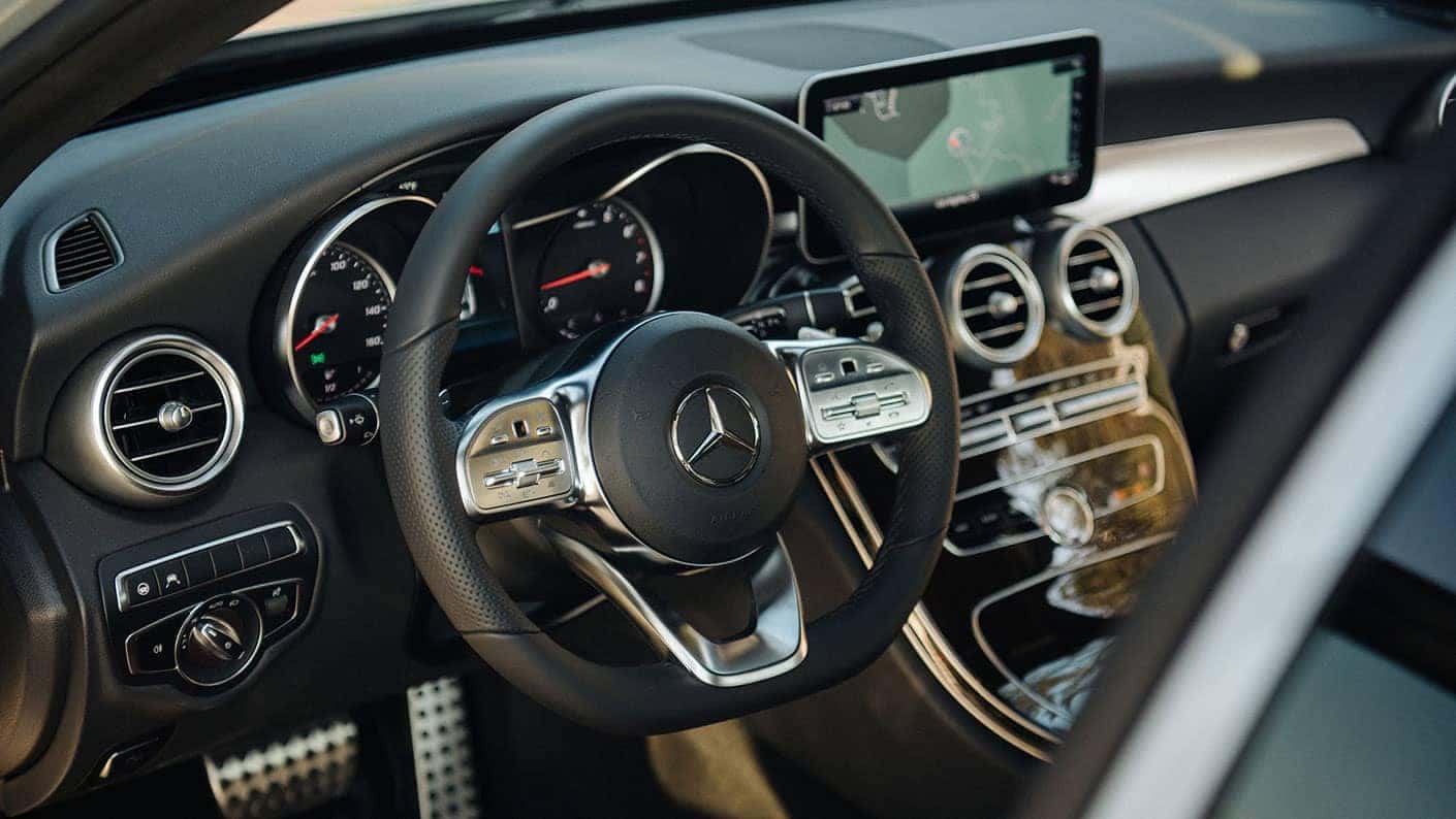 2019 Mercedes-Benz C-Class Sedan dashboard