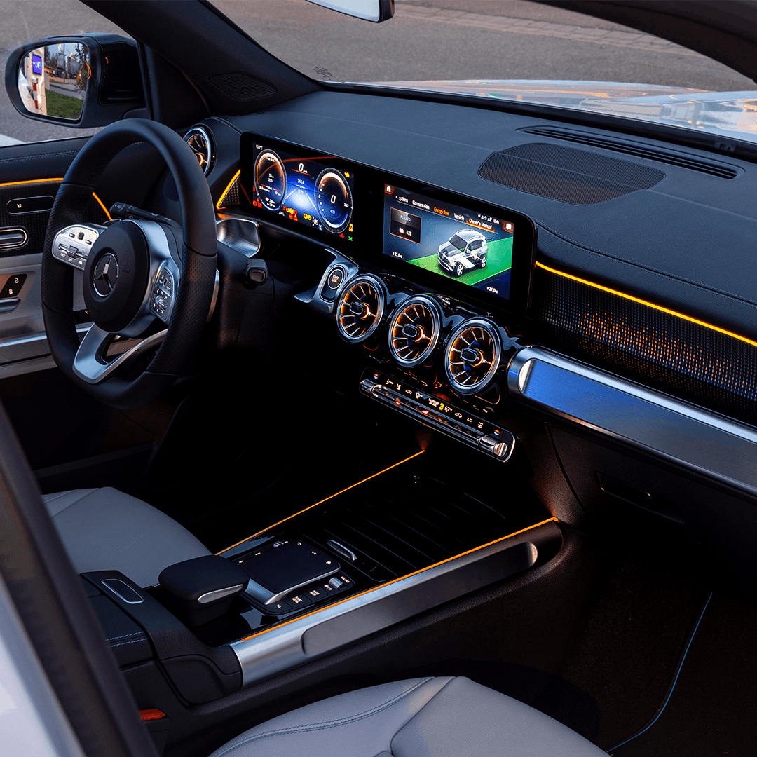 Mercedes-EQB Interior Photo