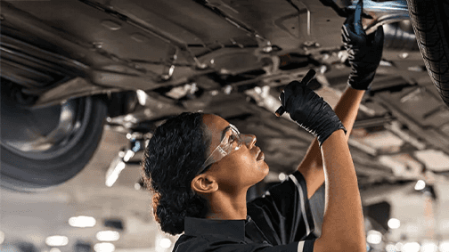 Factory-trained Mercedes-Benz technician