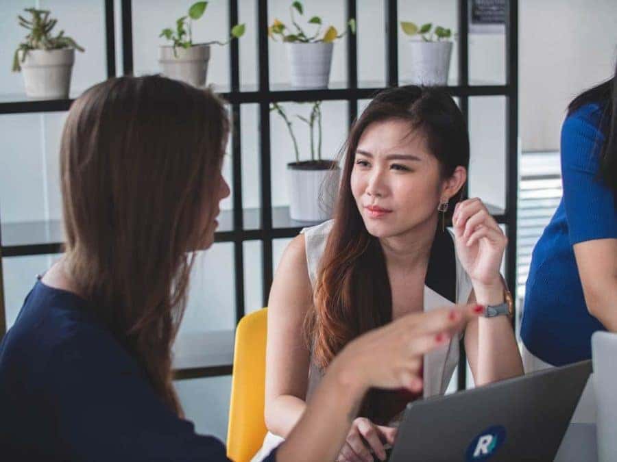 Social skills can lead to more car sales.
