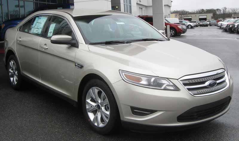 2010 Ford Taurus