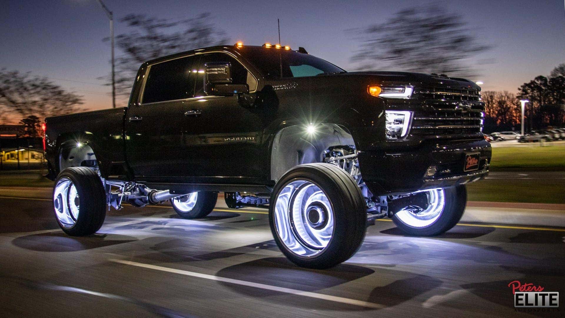 Photo Gallery of Custom Cars, Trucks and SUVs Peters Elite Autosports