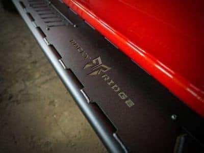 Rocky Ridge Chevy 1500 Upfit Custom Side Steps