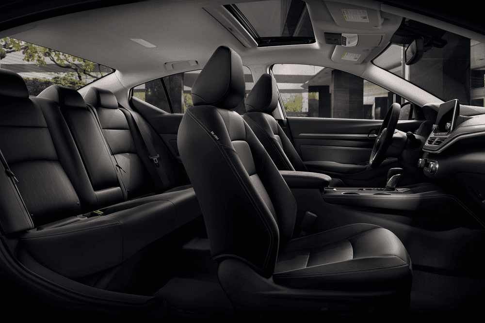 Nissan Altima vs Sentra Interior