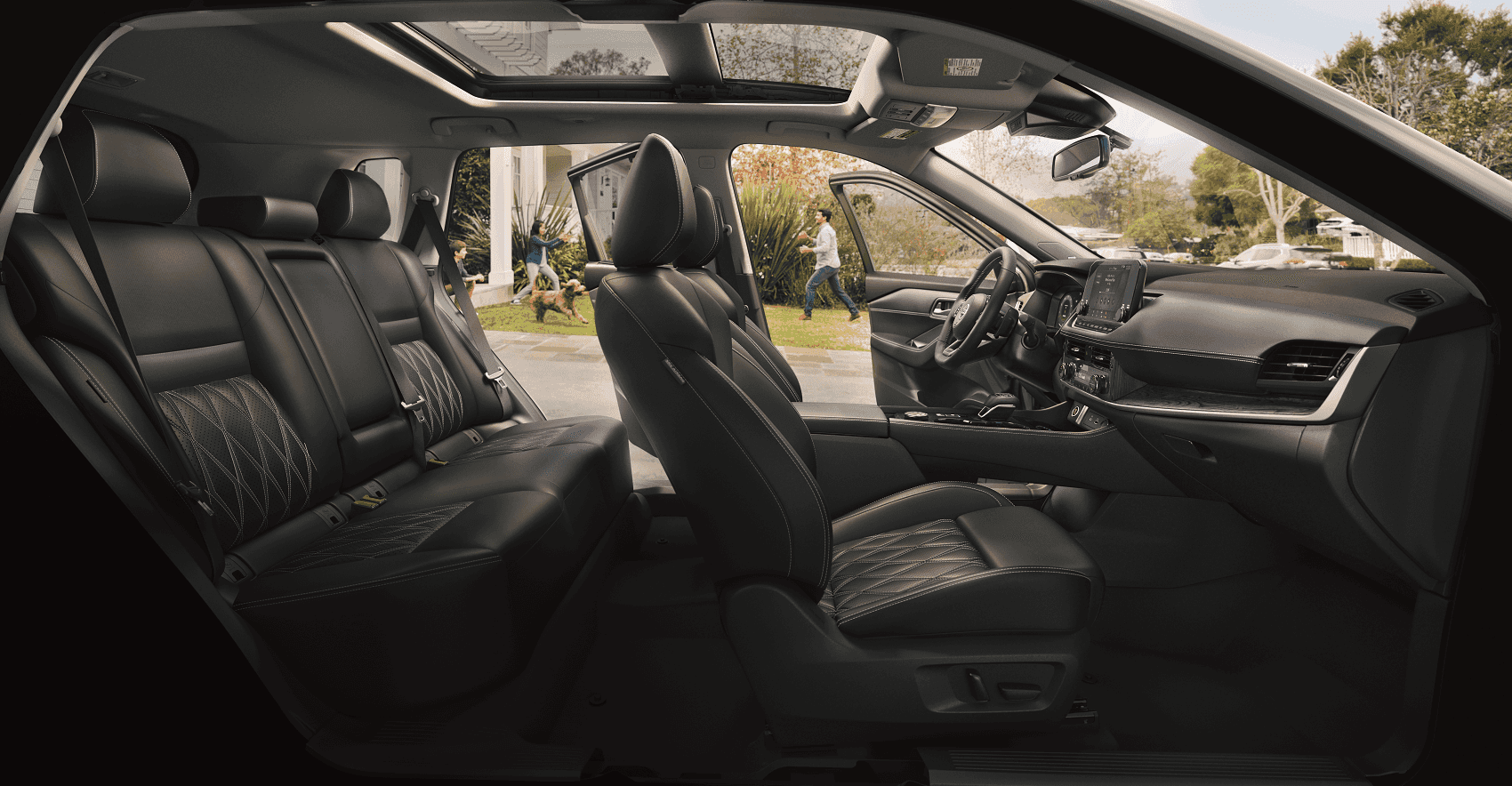 Nissan Rogue Interior