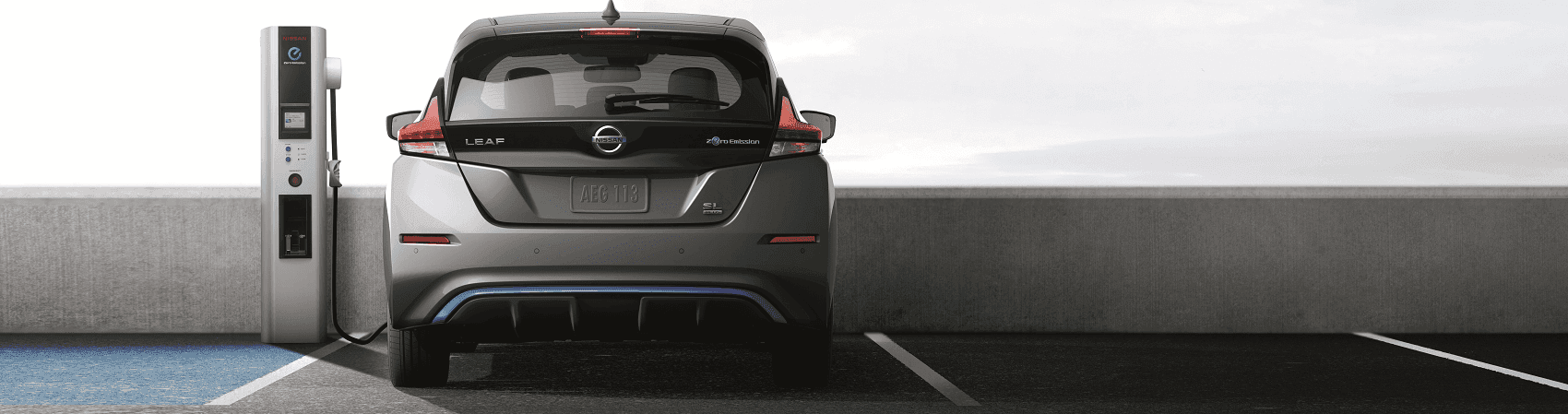 Electric Vehicle vs. Hybrid Vehicle: What’s the Difference | Sheridan Nissan