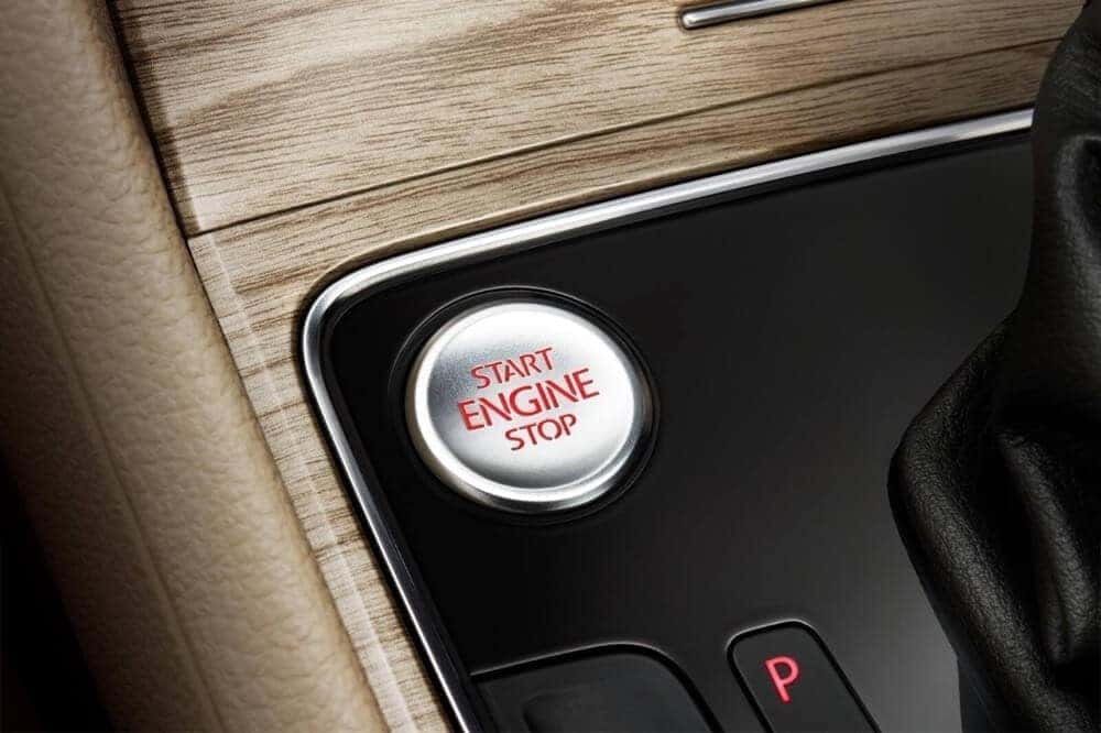 2018 Volkswagen Passat Interior 04