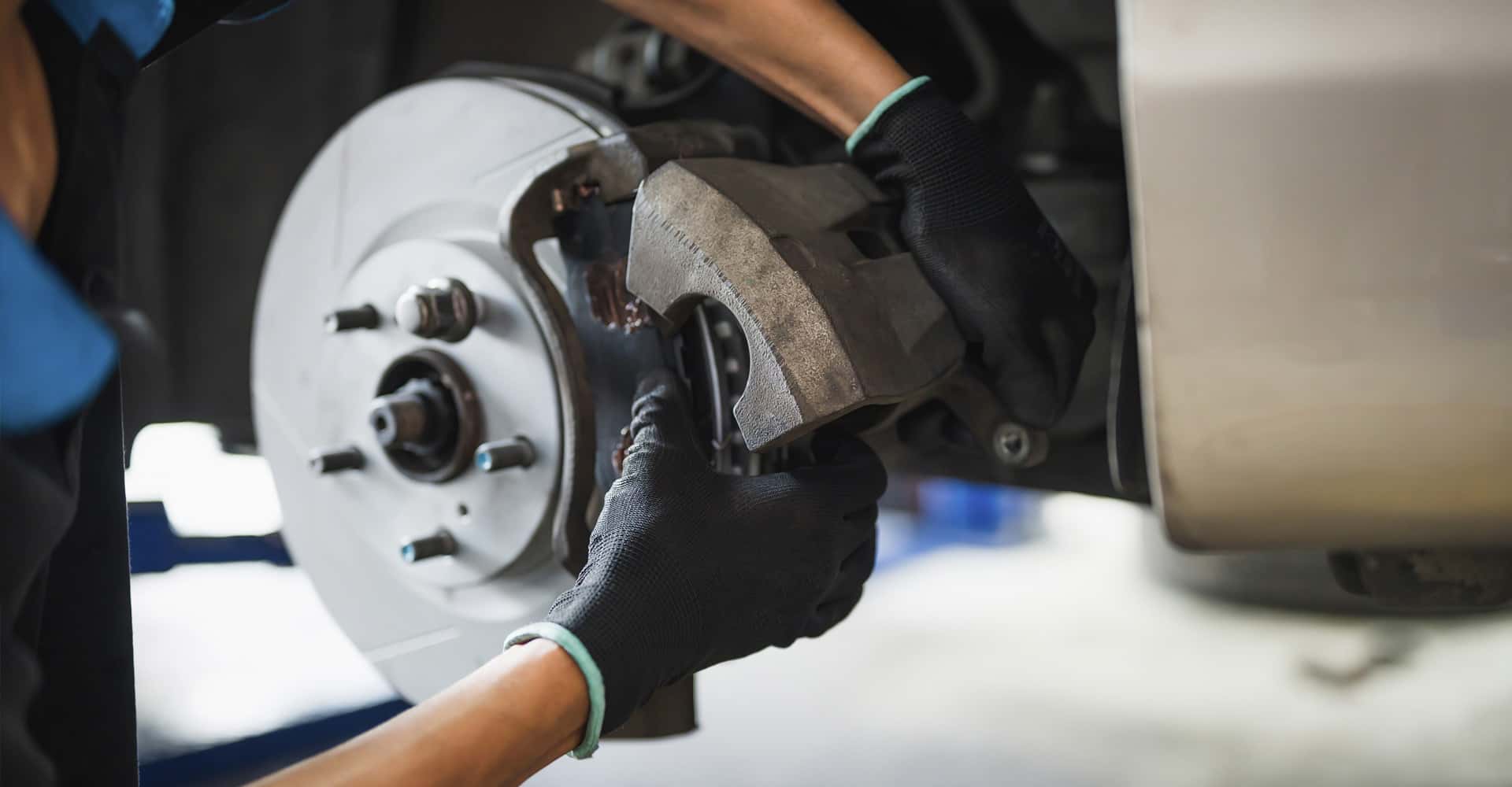 5-Signs-Your-Brake-Pads-Need-Replacing-img-2