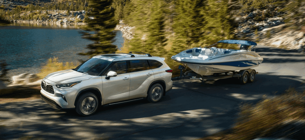 2021 Toyota Highlander Towing Capacity Payload Cargo Space Engines