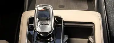 Volvo XC90 Plug-in Hybrid Shifter