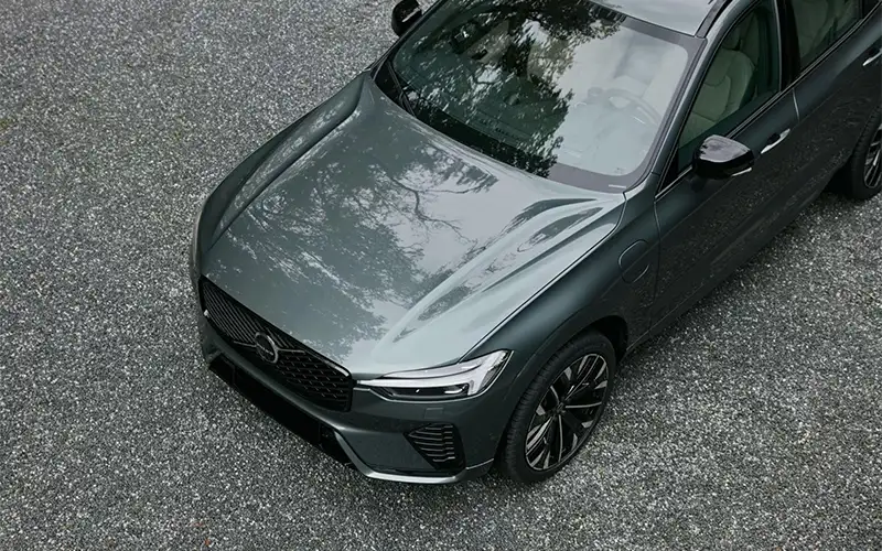 Volvo XC60 Plug-In Hybrid Exterior