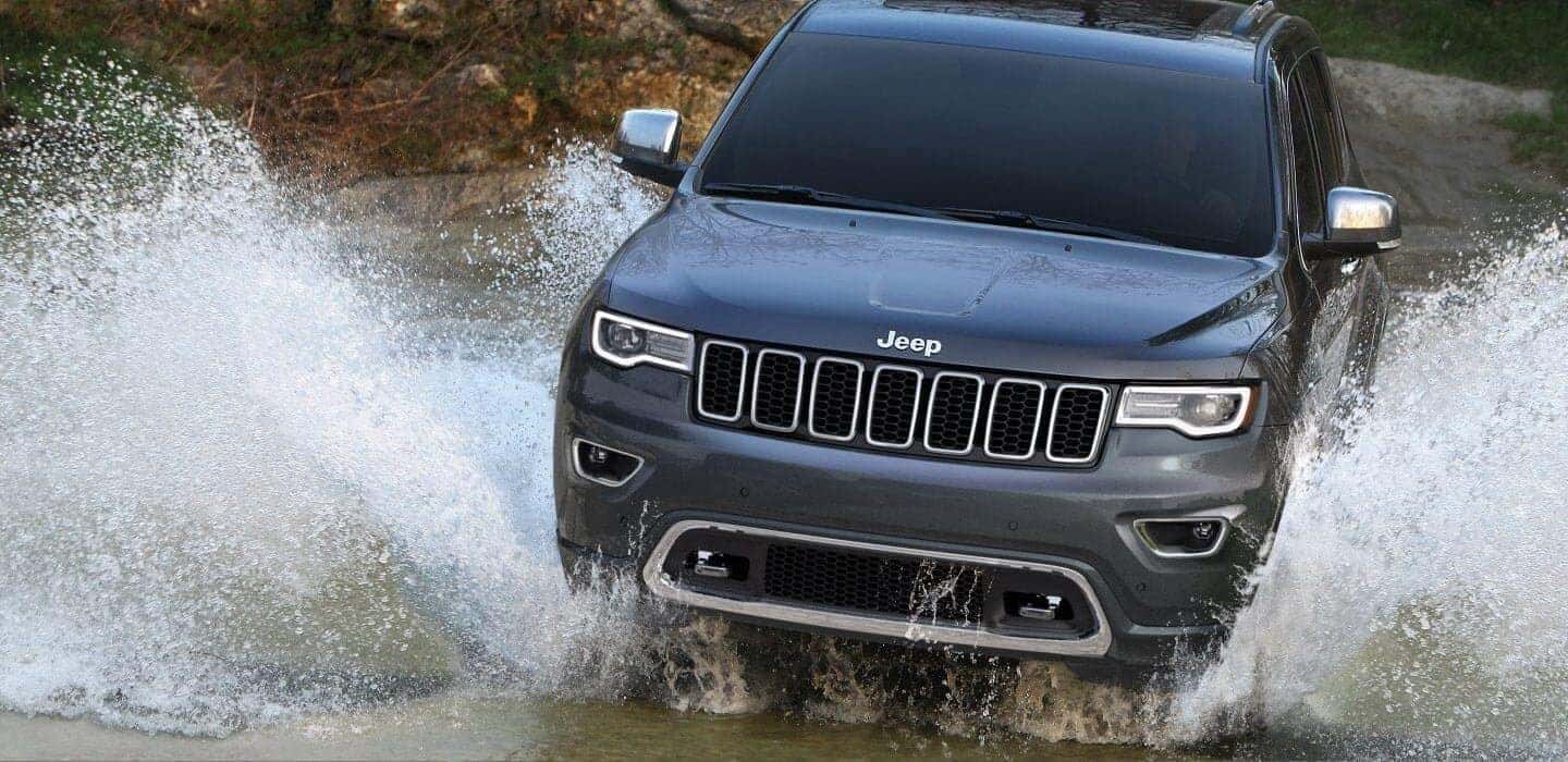 2019 Jeep Grand Cherokee performance in water off roading
