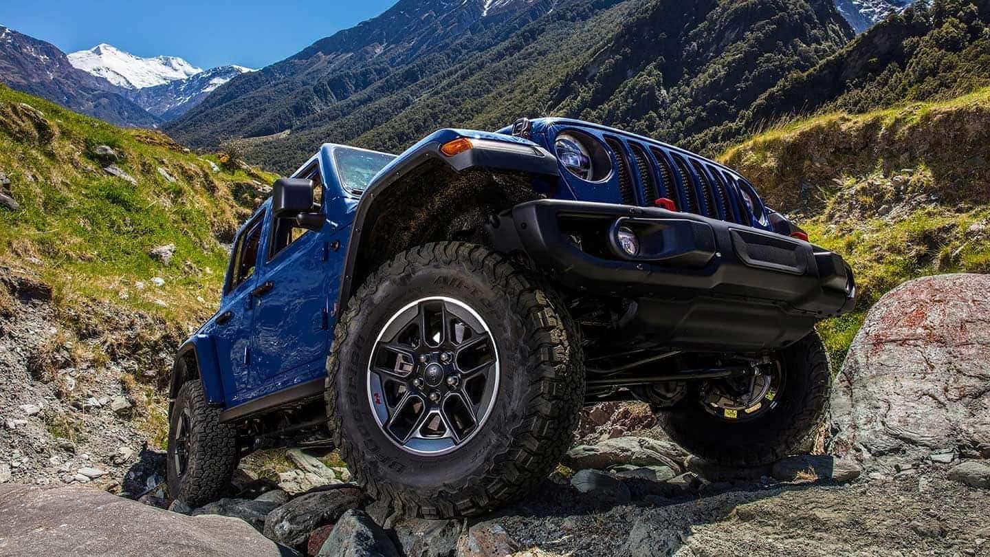 How Much Can the 2019 Jeep Wrangler Tow? | Zeigler Chrysler Dodge Jeep Ram  of Schaumburg